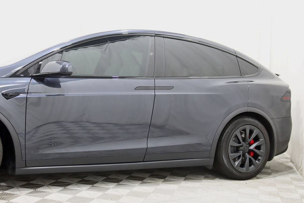 Used 2024 Tesla Model X Plaid AWD/4WD image 3