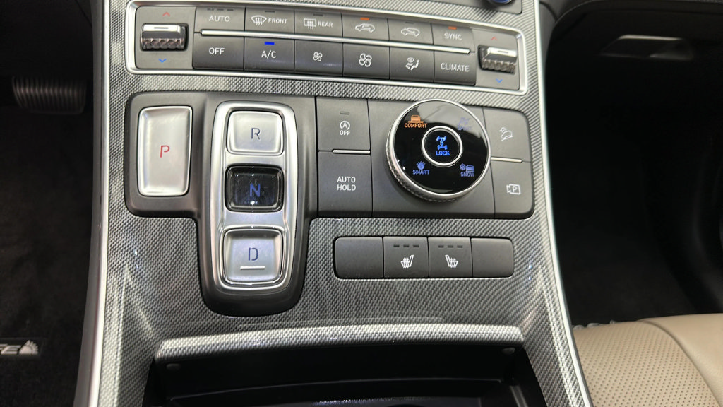Used 2023 Hyundai Santa Fe SEL w/ Premium Package AWD/4WD image 23