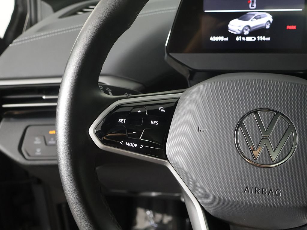Used 2023 Volkswagen ID.4 S RWD image 40