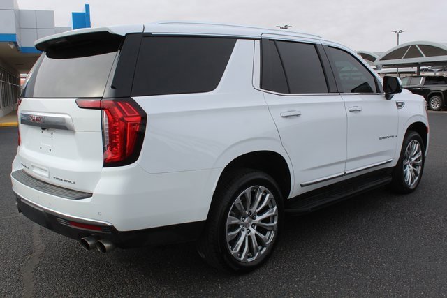 Used 2022 GMC Yukon Denali image 3
