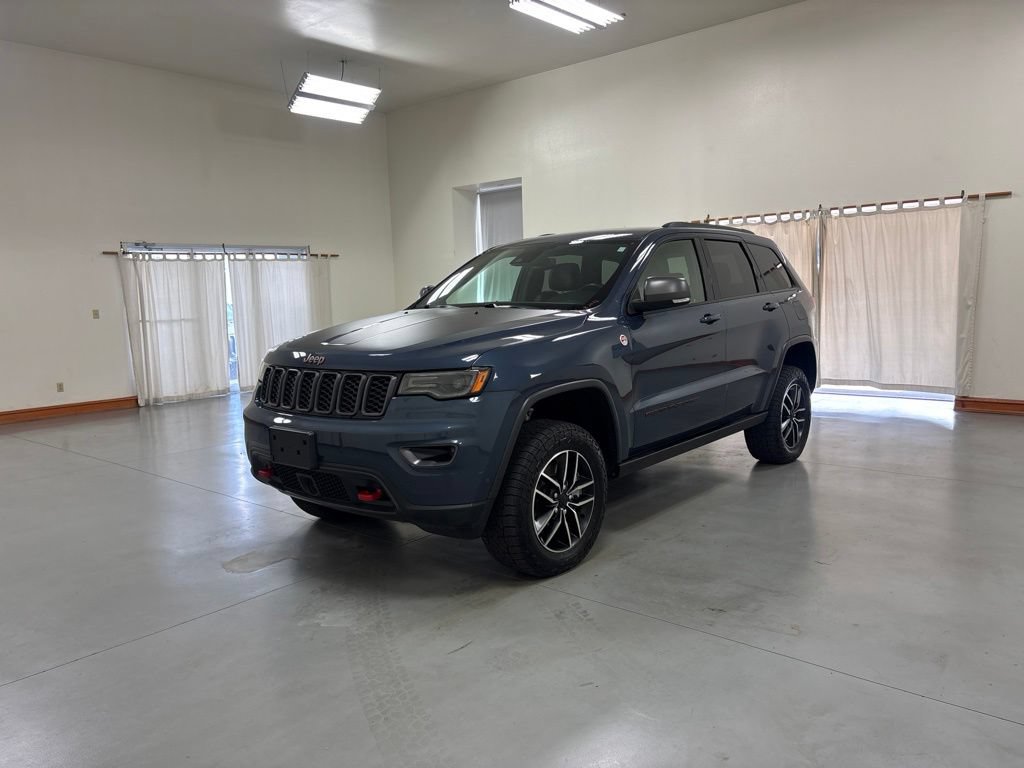 Used 2021 Jeep Grand Cherokee Trailhawk w/ Trailhawk Luxury Group AWD/4WD image 4