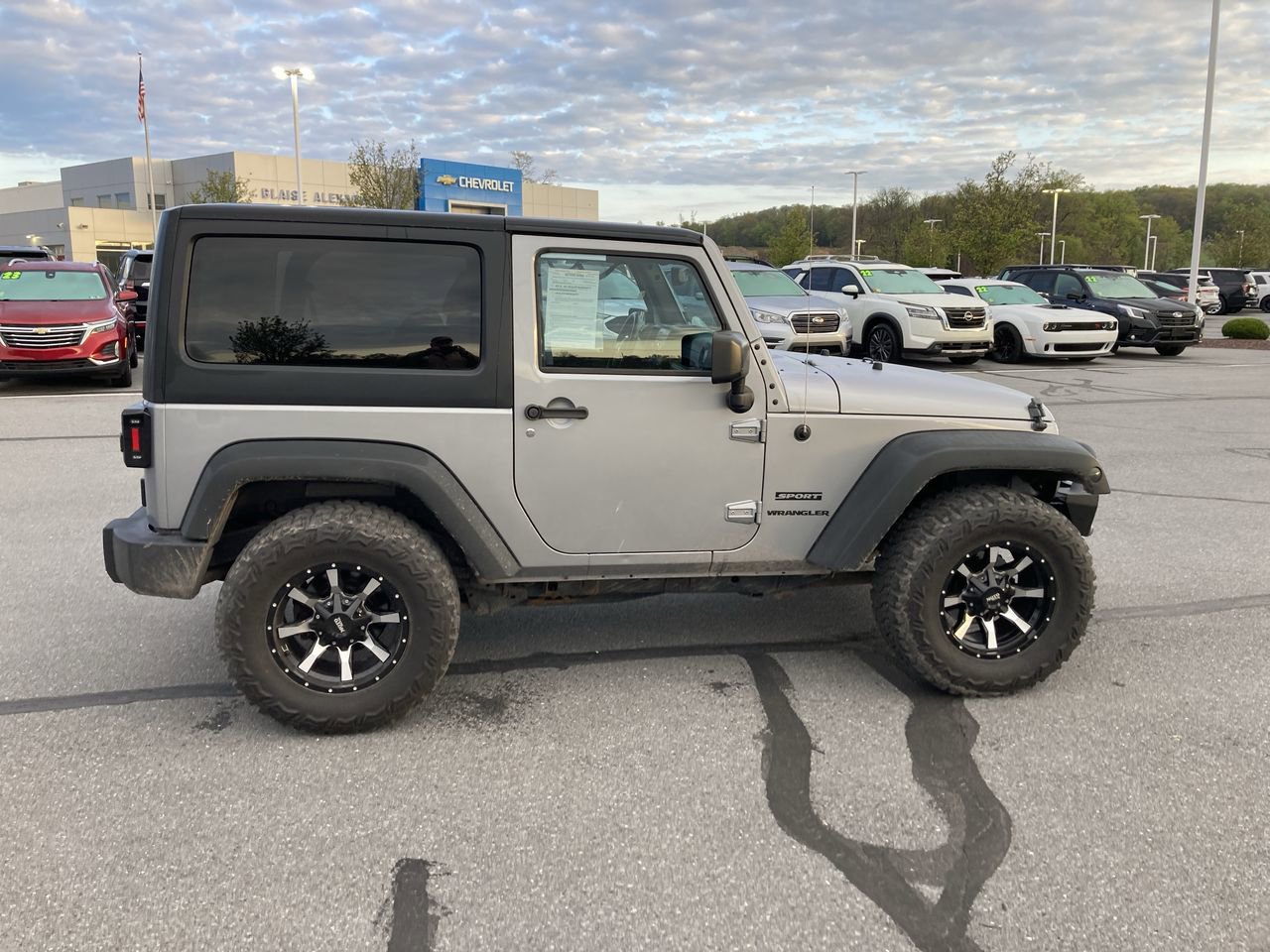 Used 2015 Jeep Wrangler Sport w/ Quick Order Package 24S AWD/4WD image 8