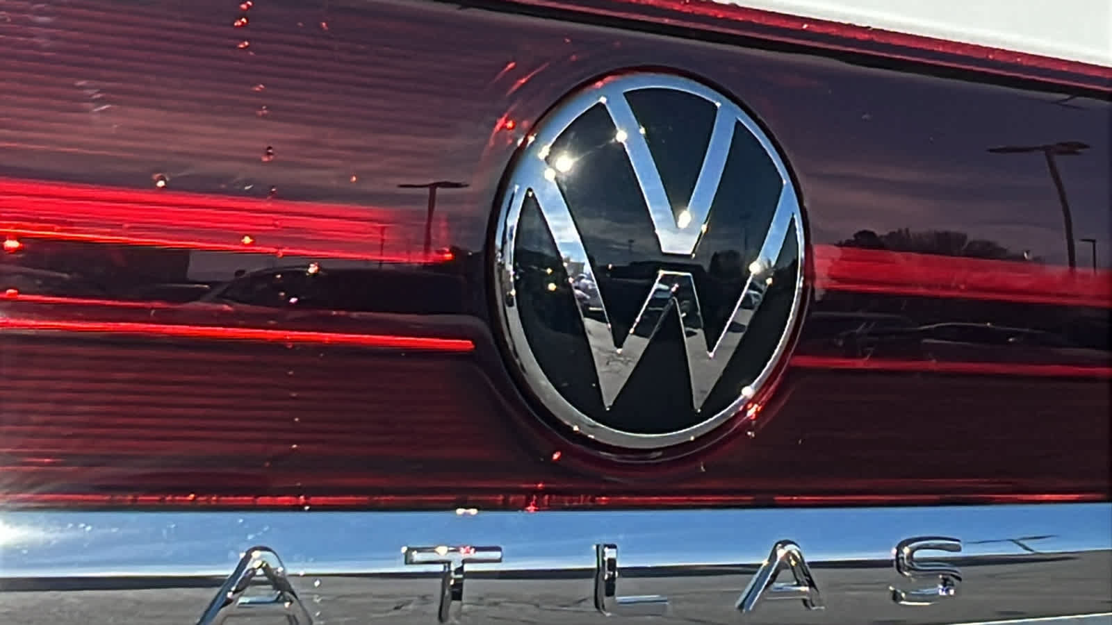 New 2026 Volkswagen Atlas SE image 28