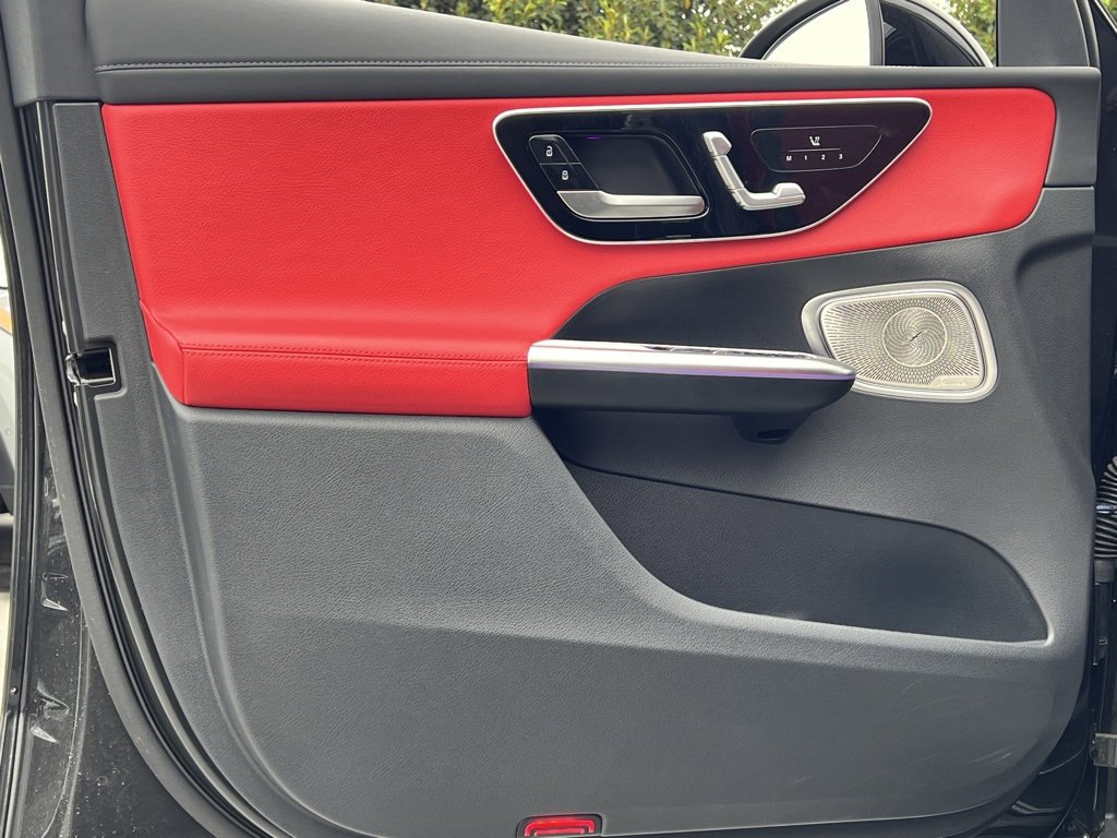 Used 2024 Mercedes-Benz GLC 43 AMG GLC 43 AMG image 19