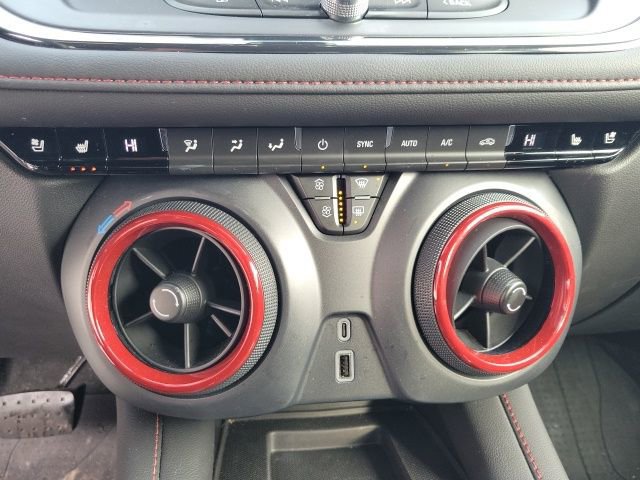 Used 2024 Chevrolet Blazer RS w/ Driver Confidence II Package image 31