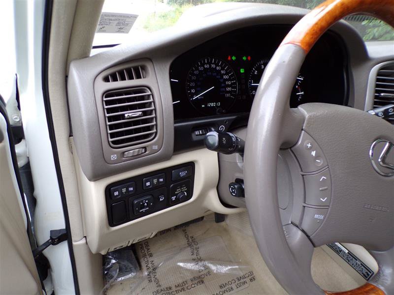 Used 2003 Lexus LX 470 4WD image 35