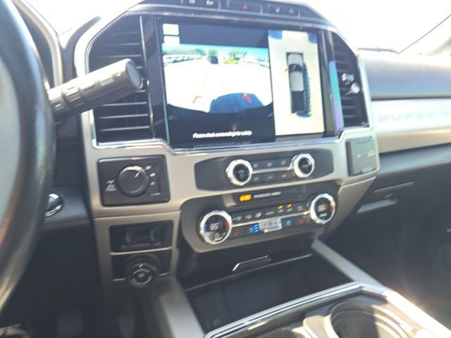 Used 2022 Ford F250 Lariat w/ Black Appearance Package image 17