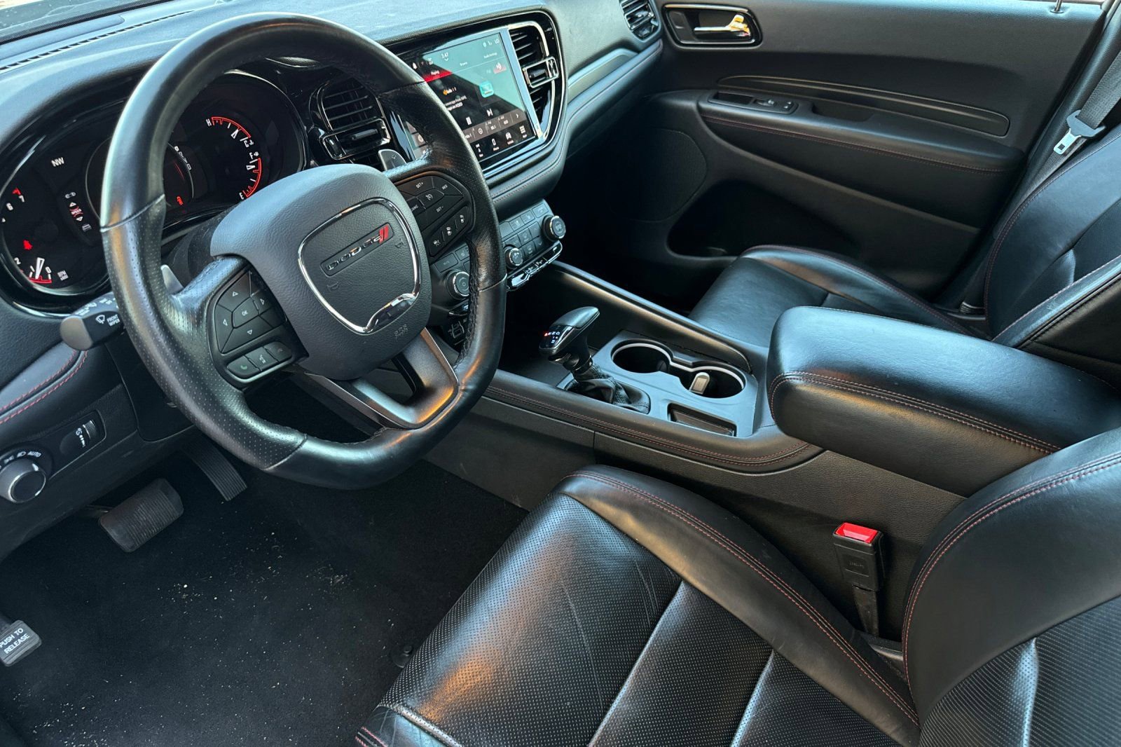 Used 2024 Dodge Durango GT image 11