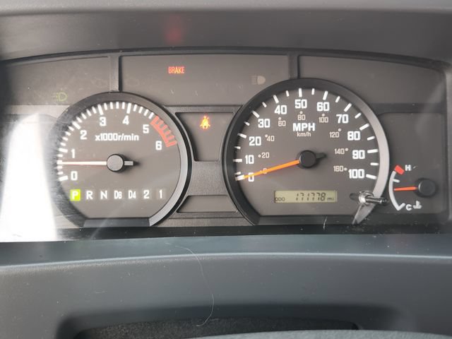 Used 2021 Isuzu NPR RWD image 9