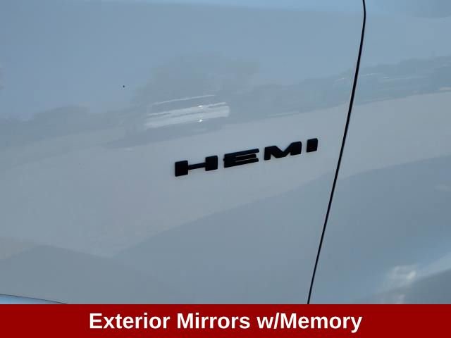 New 2025 Dodge Durango R/T image 9