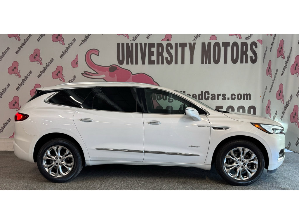 Used 2021 Buick Enclave Avenir w/ Avenir Technology Package FWD image 9