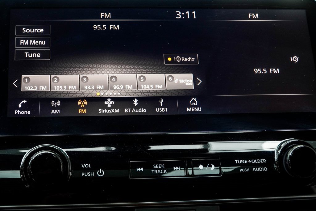 Used 2024 Nissan Armada SL image 22