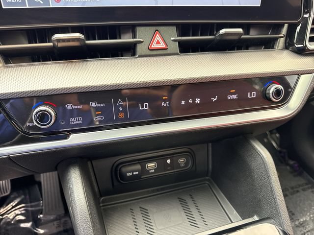 Used 2024 Kia Sportage SX FWD image 19