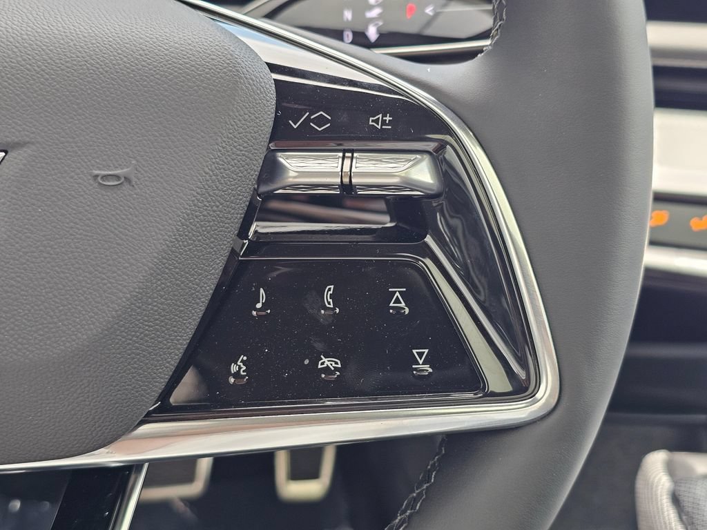 New 2026 Cadillac Optiq Sport 1 AWD/4WD image 25