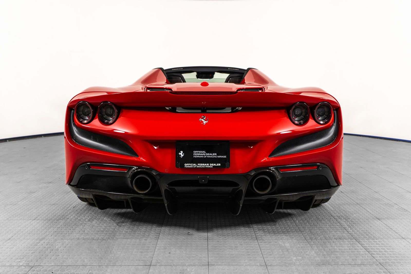 Certified 2021 Ferrari F8 Tributo Base image 15