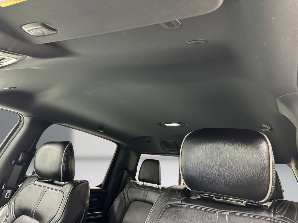 Used 2022 RAM 1500 Limited AWD/4WD image 17