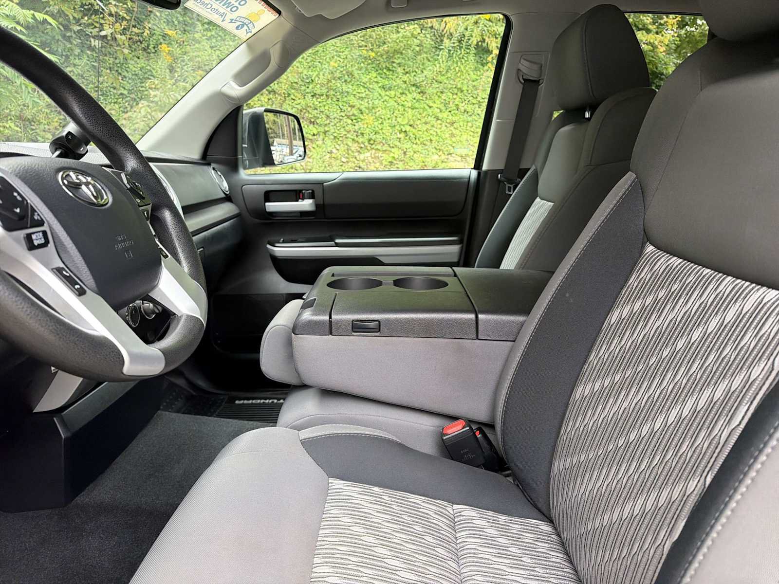 Used 2019 Toyota Tundra SR5 AWD/4WD image 18