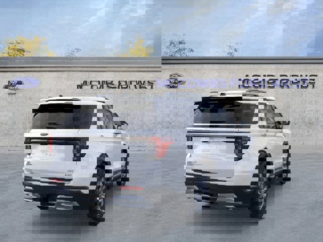 New 2026 Ford Explorer Platinum image 8