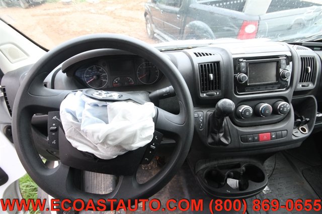 Used 2017 RAM ProMaster 1500 w/ Premium Appearance Group FWD image 9