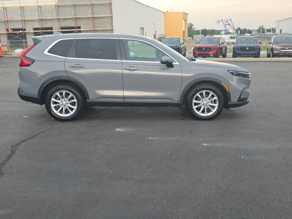 Used 2024 Honda CR-V EX image 9
