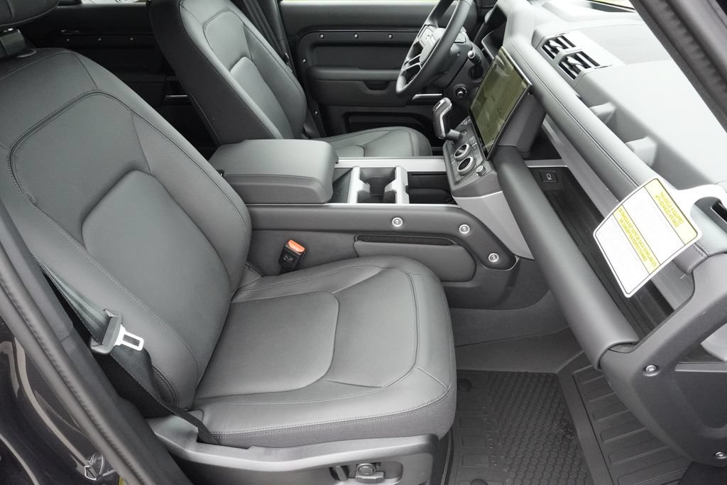 New 2026 Land Rover Defender 110 X AWD/4WD image 23