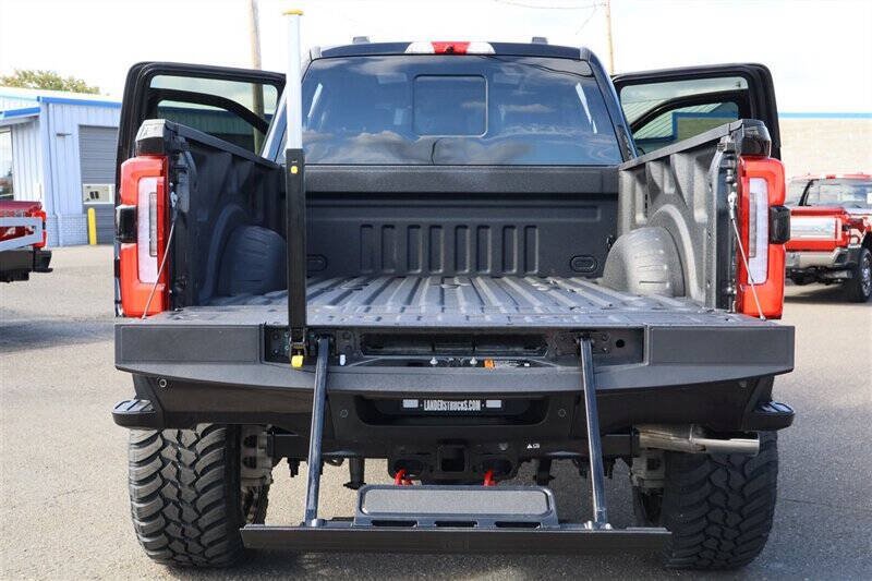 Used 2026 Ford F350 Platinum w/ Platinum Plus Package AWD/4WD image 40
