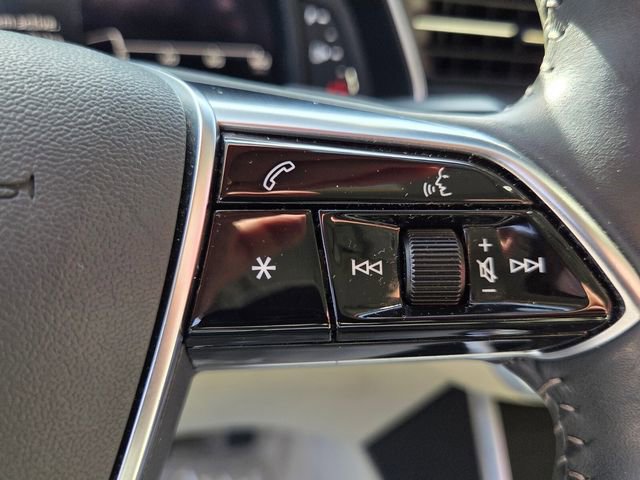 Used 2020 Audi A6 2.0T Premium Plus image 30