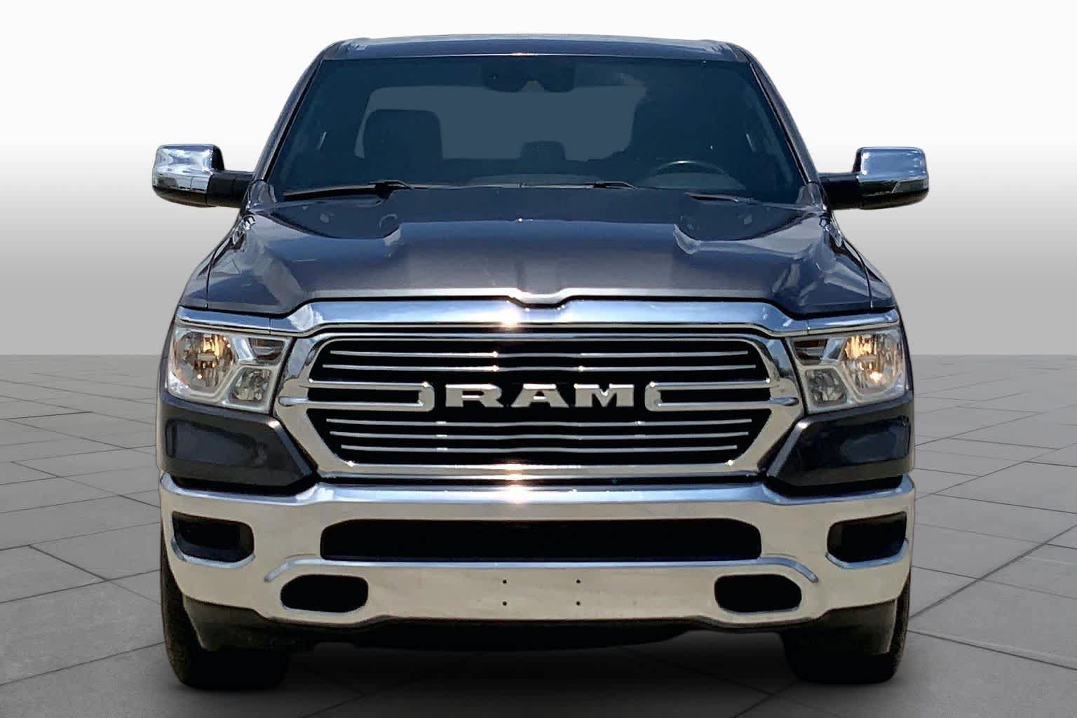 Used 2024 RAM 1500 Laramie AWD/4WD image 4