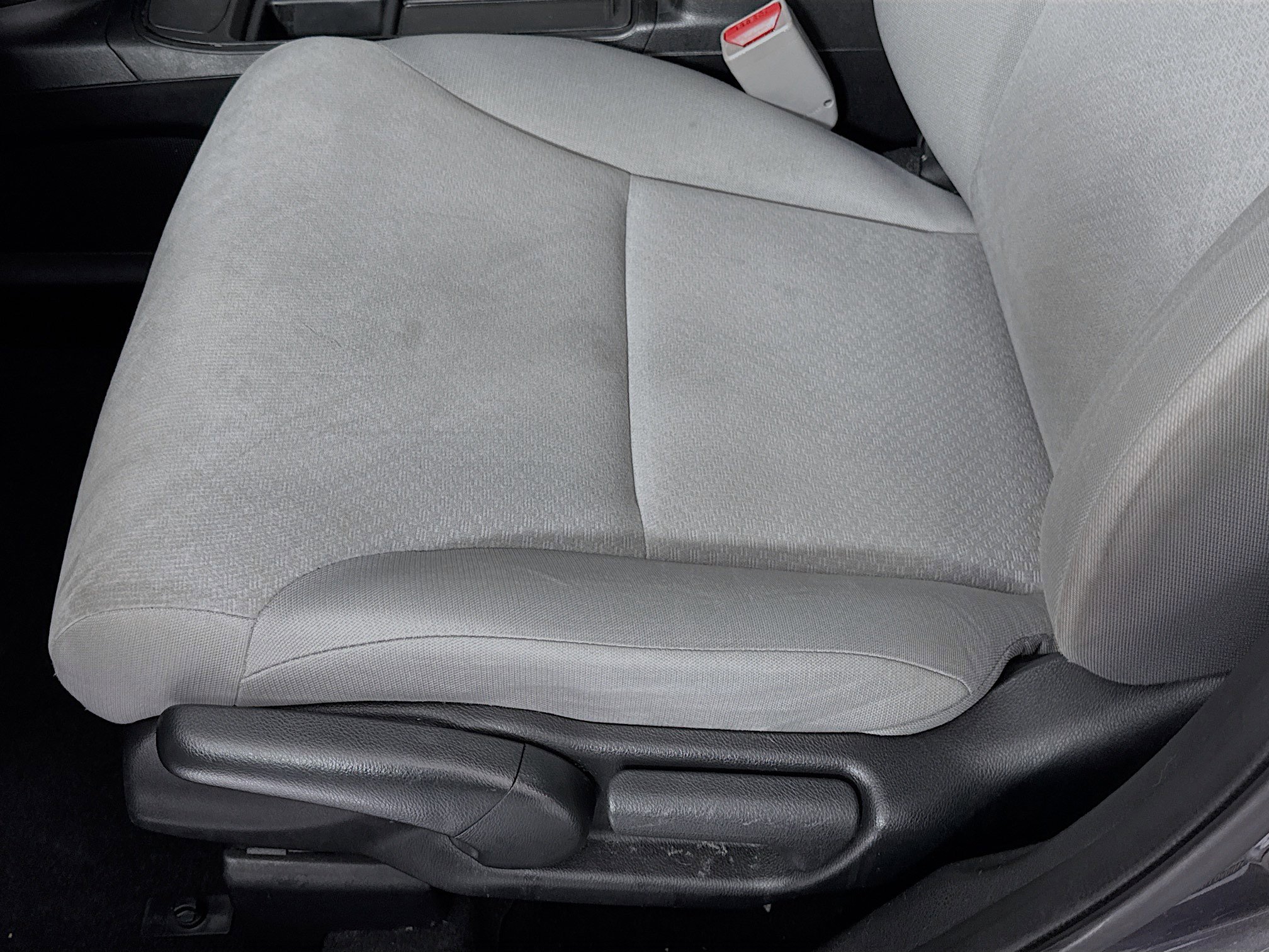 Used 2015 Honda CR-V LX image 18