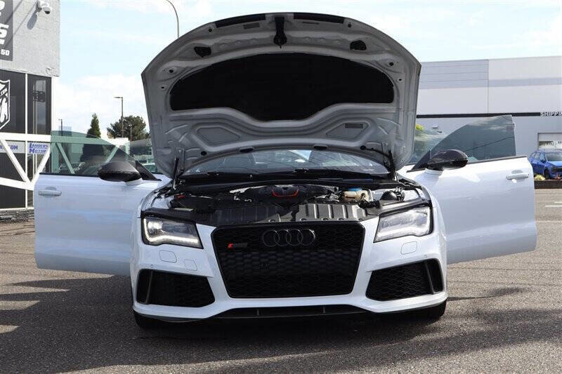 Used 2015 Audi RS 7 Prestige w/ Carbon-Optic Package image 40