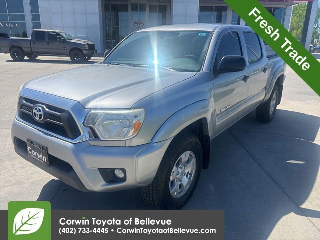 Used 2014 Toyota Tacoma 4x4 Double Cab w/ SR5 Package image 8
