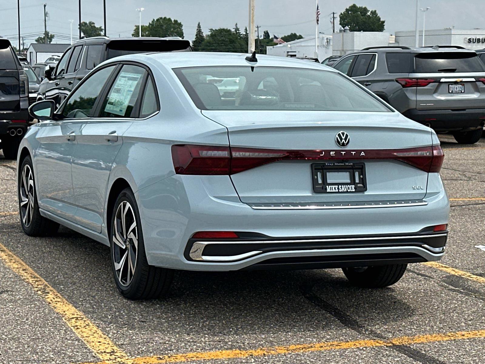 New 2025 Volkswagen Jetta SEL image 4