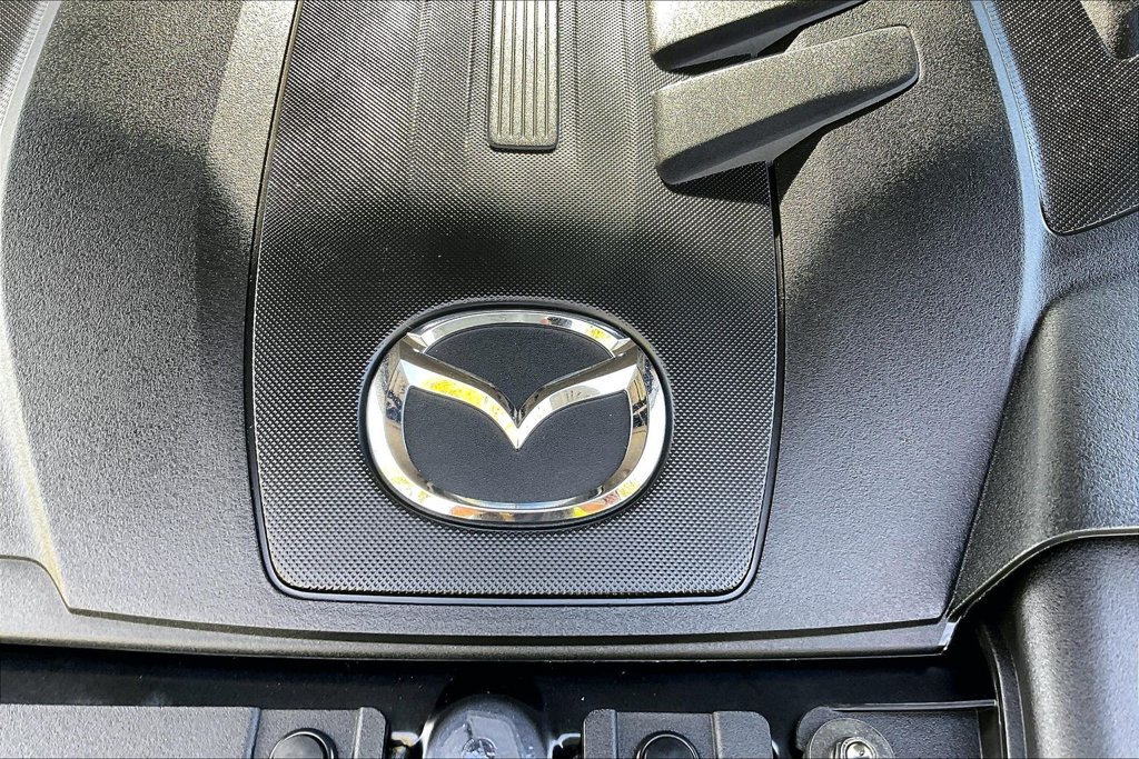 Used 2025 MAZDA CX-90 3.3 Turbo w/ Preferred Package AWD/4WD image 34
