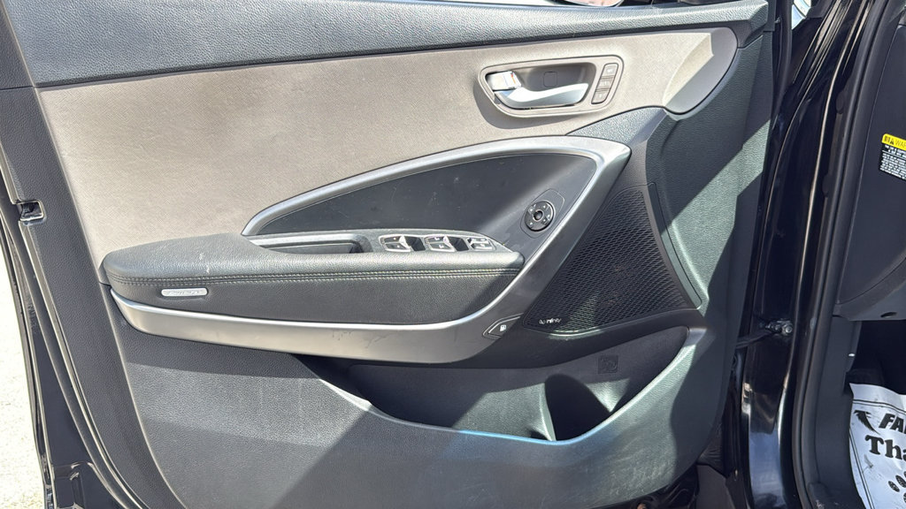 Used 2018 Hyundai Santa Fe AWD w/ SE Ultimate Tech Package 03 image 20