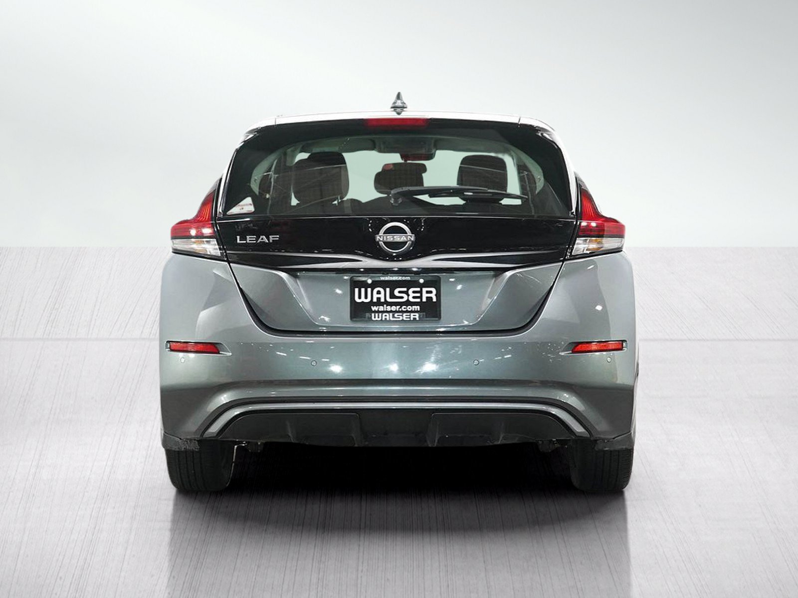 Used 2023 Nissan Leaf S FWD image 4