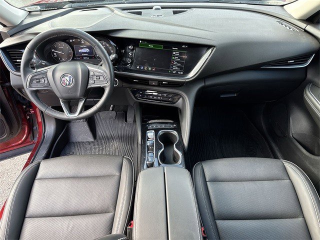 Used 2023 Buick Envision Essence image 24