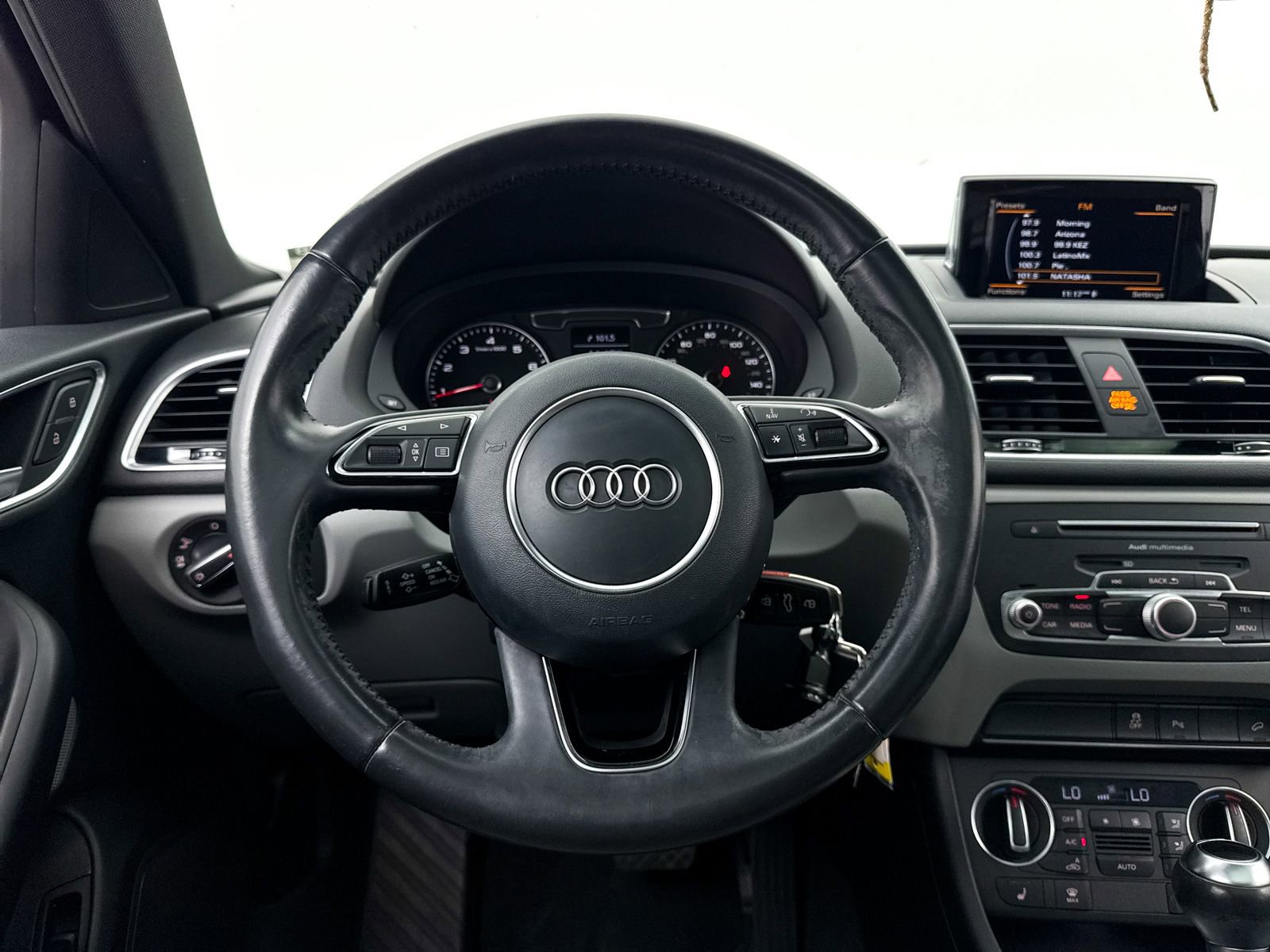 Used 2018 Audi Q3 2.0T Premium FWD image 28