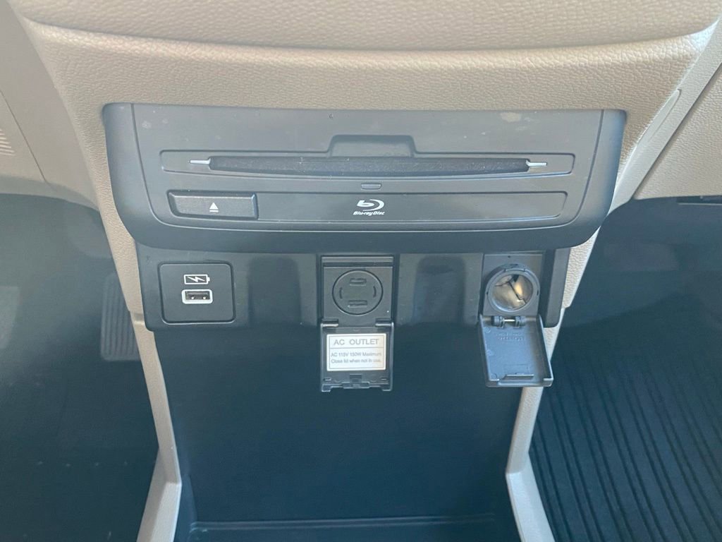 Used 2024 Honda Odyssey Touring image 18