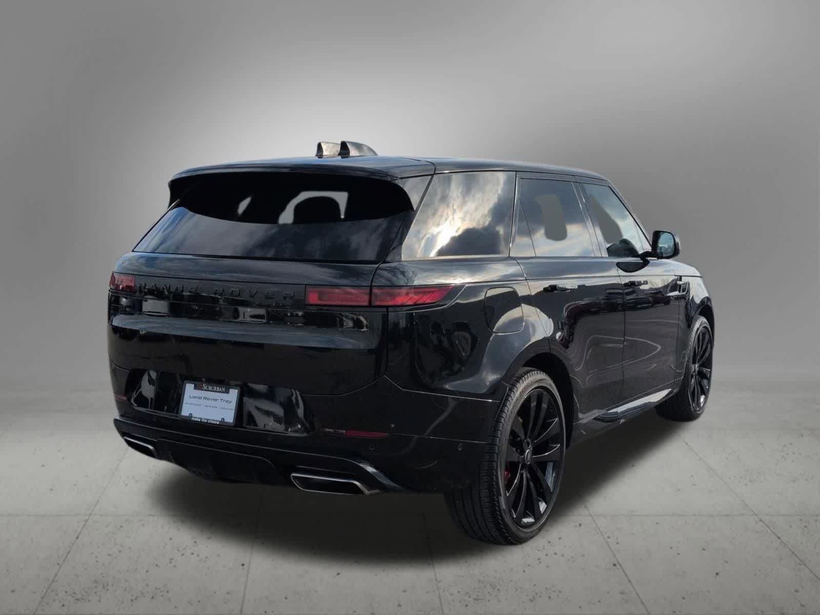Used 2024 Land Rover Range Rover Sport Dynamic SE AWD/4WD image 6