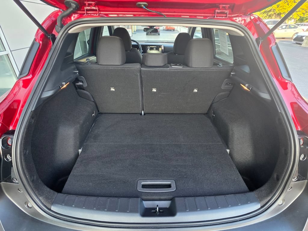 Certified 2025 Nissan Kicks SV FWD image 11