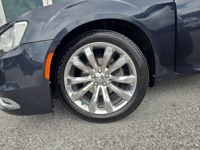 Used 2016 Chrysler 300 C w/ Safetytec Group II RWD image 30