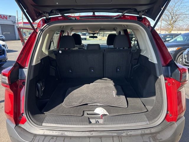 Used 2023 Nissan Rogue S image 20