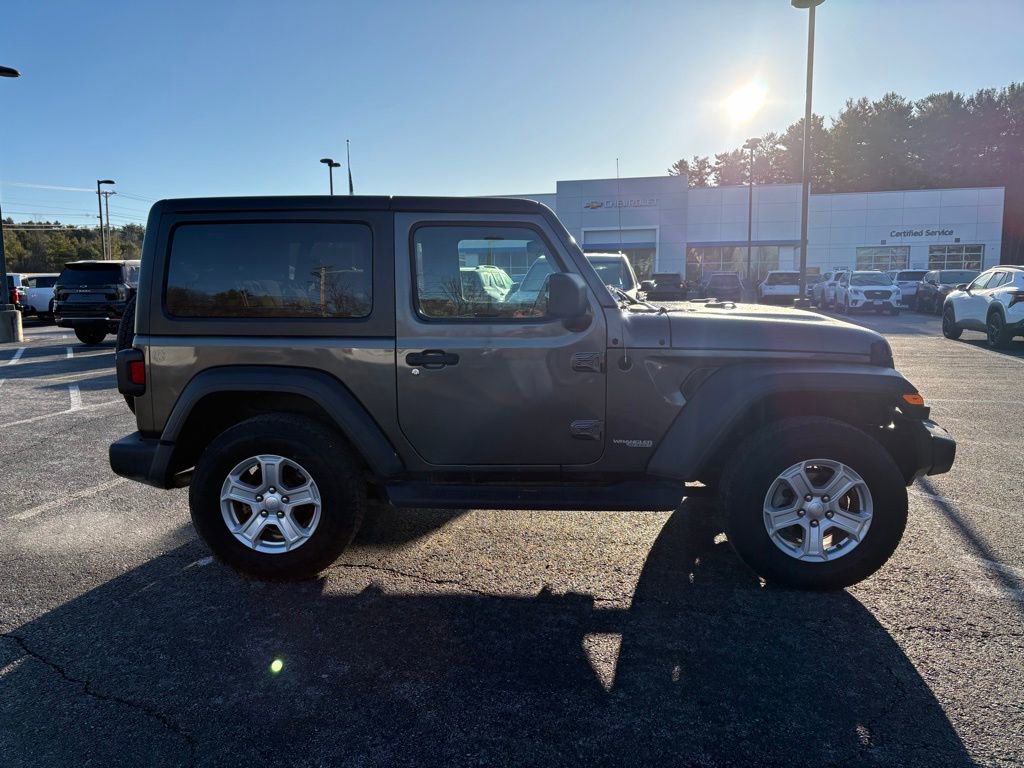 Used 2020 Jeep Wrangler Sport S image 4