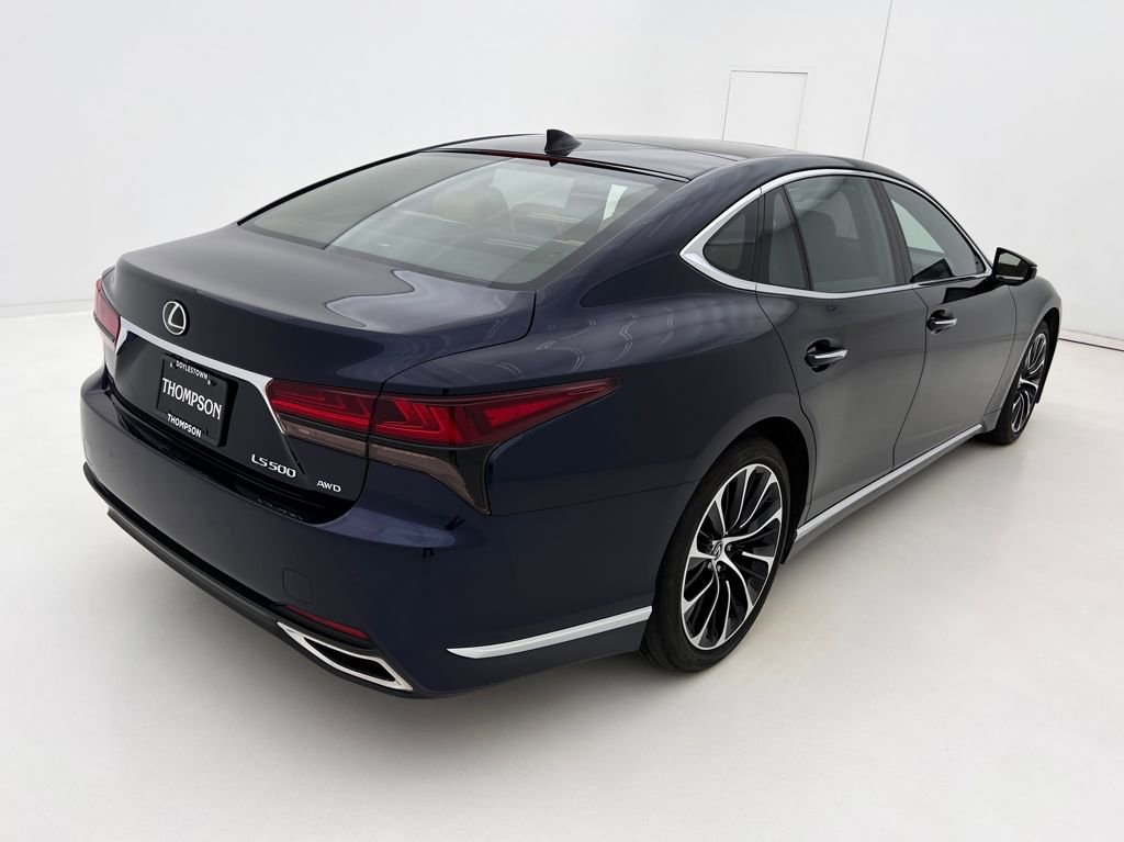 Used 2023 Lexus LS 500 AWD w/ Luxury Package image 8