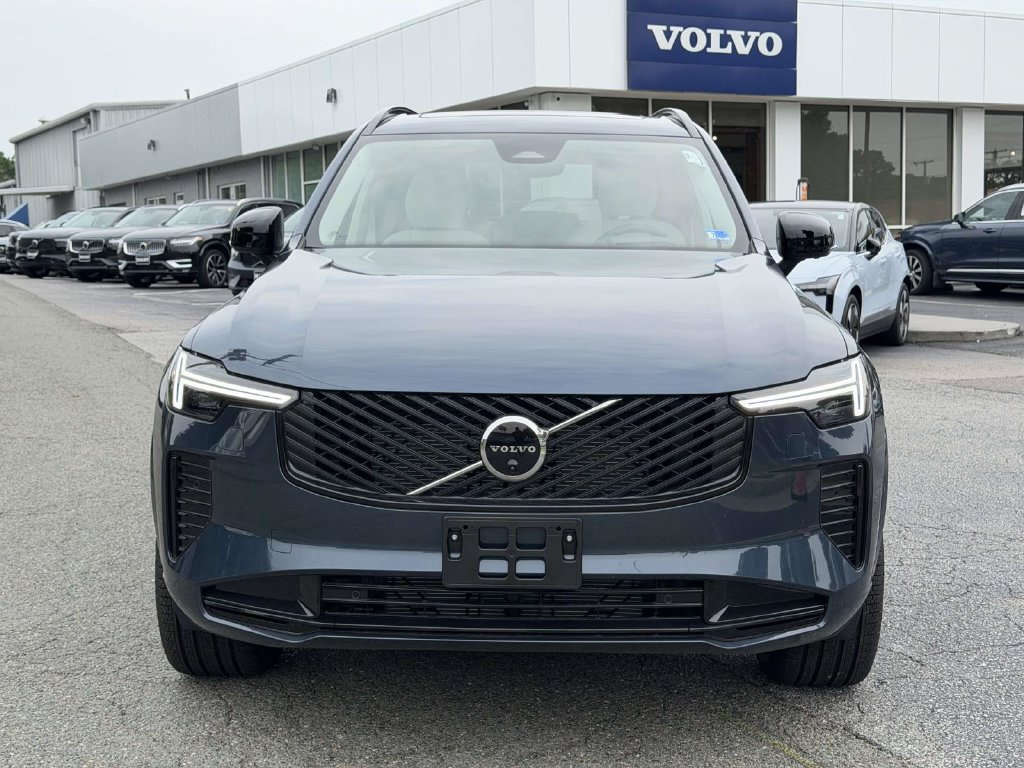 New 2026 Volvo XC90 B6 Ultra w/ Protection Package Premier AWD/4WD image 23