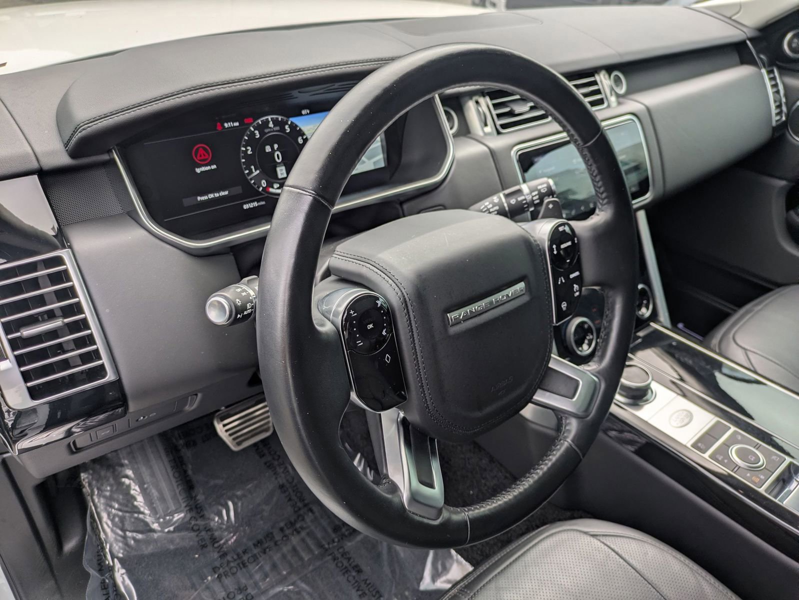 Used 2021 Land Rover Range Rover P525 Westminster Edition LWB image 16