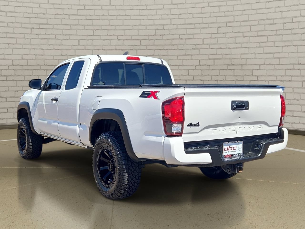Used 2022 Toyota Tacoma SR w/ SX Package AWD/4WD image 7