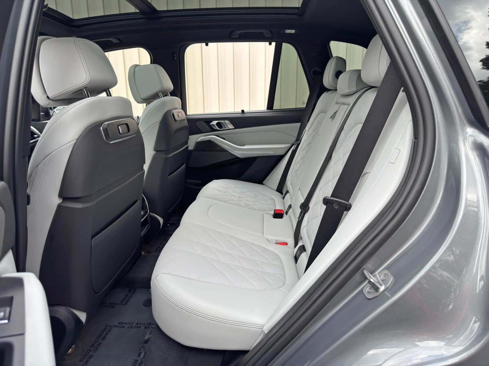 Used 2024 BMW X5 sDrive40i w/ Premium Package RWD image 46