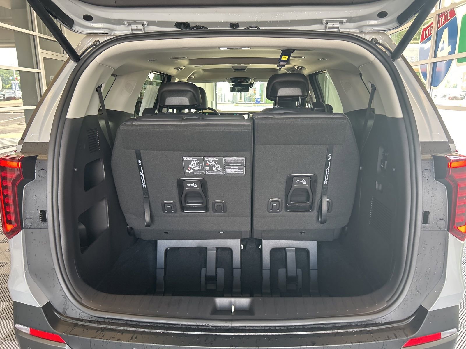 New 2026 Kia Carnival SX Prestige image 10