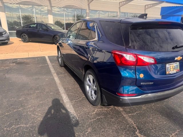 Used 2020 Chevrolet Equinox LT FWD image 2